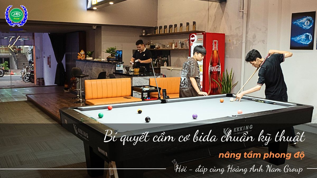 Cách cầm cơ bida chuẩn xác giúp cơ thủ nâng tầm trình độ