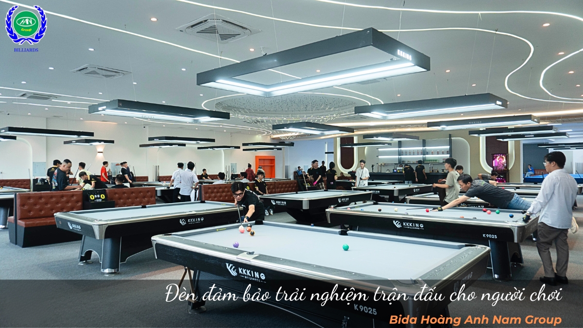 Đèn đảm bảo trải nghiệm trận đấu cho người chơi 