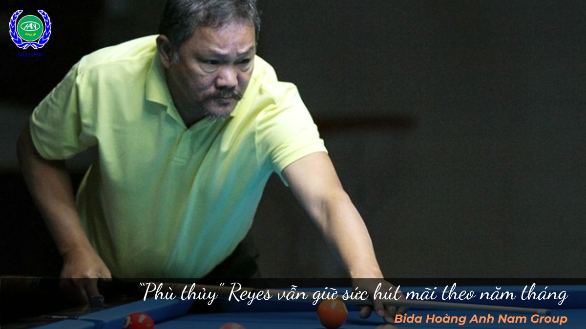 “Phù thủy” Reyes vẫn giữ sức hút mãi theo năm tháng