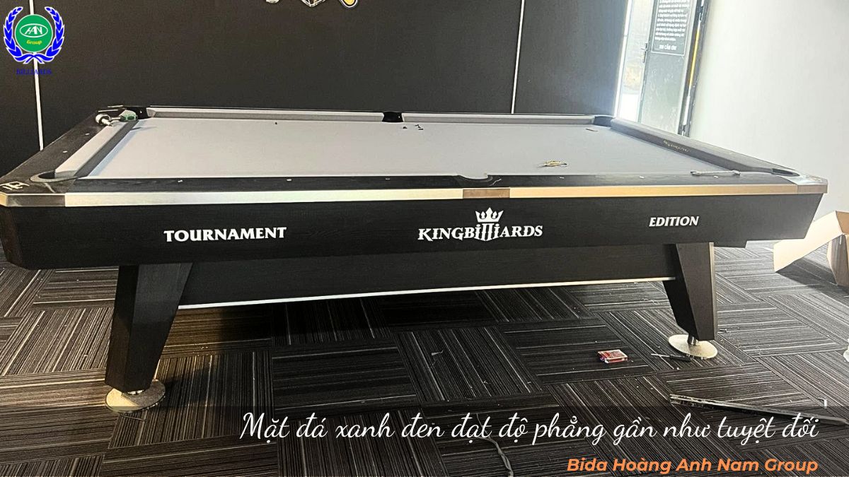 Mặt đá xanh đen đạt độ phẳng gần như tuyệt đối