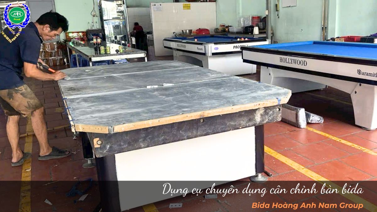 Dụng cụ chuyên dụng cân chỉnh bàn bida
